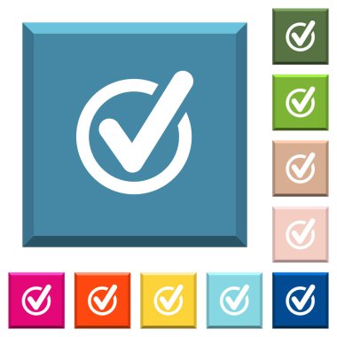 Veri beyaz simgeleri çeşitli moda renklerde ucu keskin kare düğmeler üzerinde kontrol