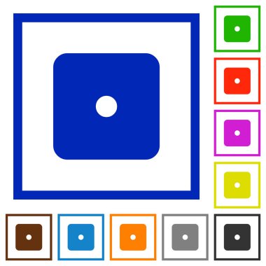 Kare kare beyaz arka plan üzerinde Domino bir düz renk simgeleri