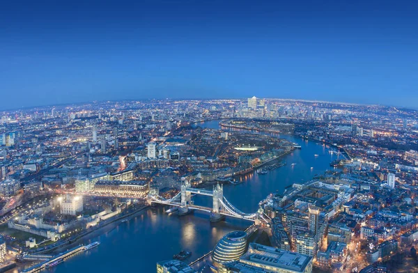 Ampla Vista Cidade Londres Uma Bela Noite Tiro Aéreo — Fotografia de Stock