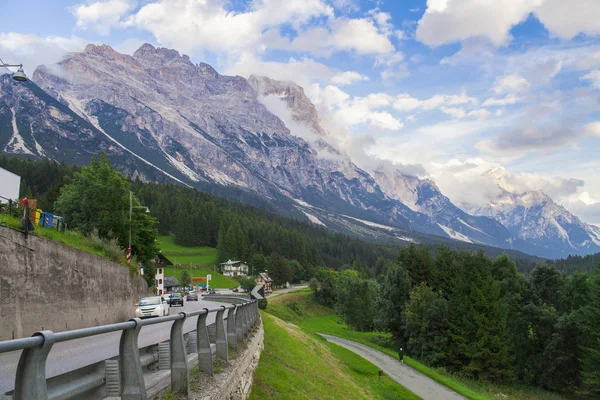 Sommarlandskap Italien Dolomiterna Cortina Ampezzo — Stockfoto