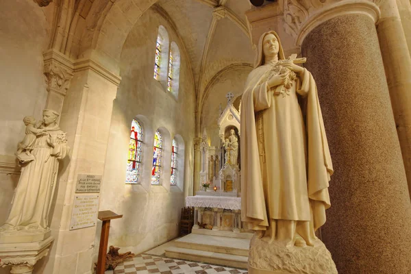 Champagne Francia Septiembre 2011 Interior Una Pequeña Iglesia Católica Champagne — Foto de Stock