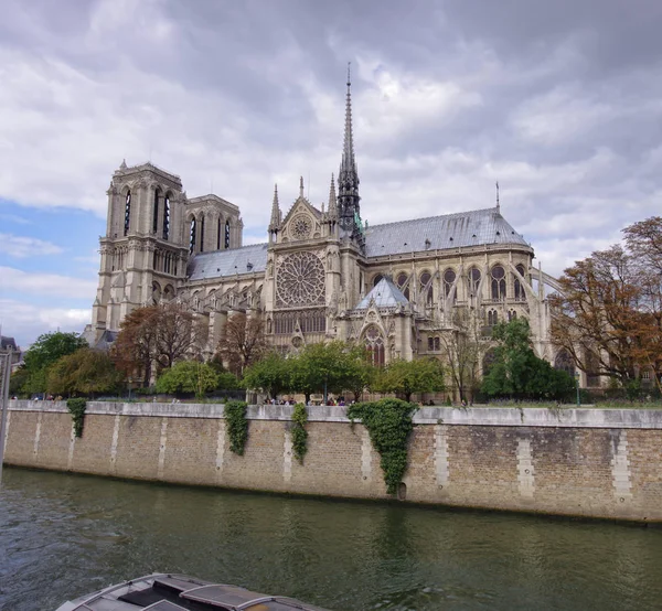 Kathedraal Van Notre Dame Parijs Frankrijk Donkere Wolken — Stockfoto