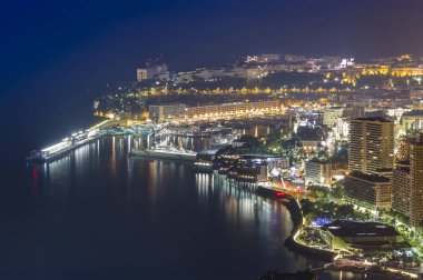 Gece Monte Carlo şehir. Monaco