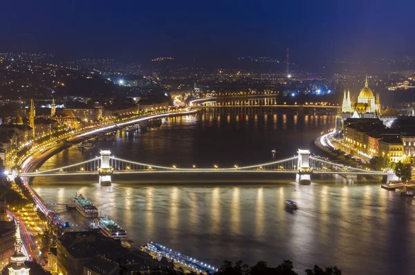 Řetězový Most Budapešti Maďarsko Noční Panoráma — Stock fotografie