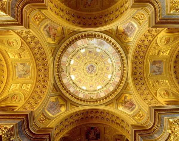 Купол Базилики Святого Стефана Будапеште Венгрия — стоковое фото