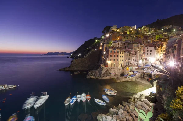 Cinque Terre Nocy Widok Miejscowości Riomaggiore Włochy — Zdjęcie stockowe
