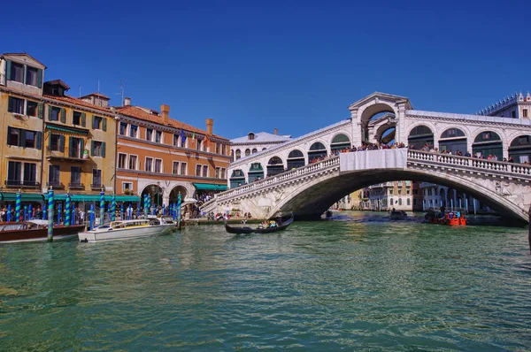 Rialtobrug Venetië City Italië Dag Scène — Stockfoto