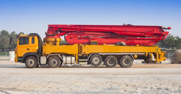 Camión Máquina Con Bomba Hormigón Para Construcción Uso Industrial —  Fotos de Stock