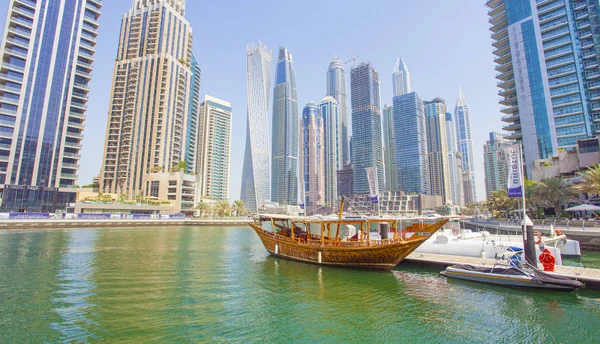 Dubai Uae September 2018 Dubai Marina City Skyscrapers Boats United — Stock Photo, Image