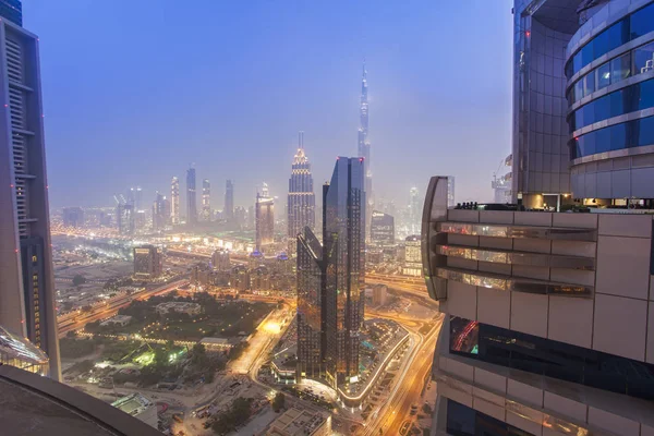 Dubai Ηνωμένα Αραβικά Εμιράτα Σεπτεμβρίου 2018 Νυκτερινή Σκηνή Της Ντουμπάι — Φωτογραφία Αρχείου
