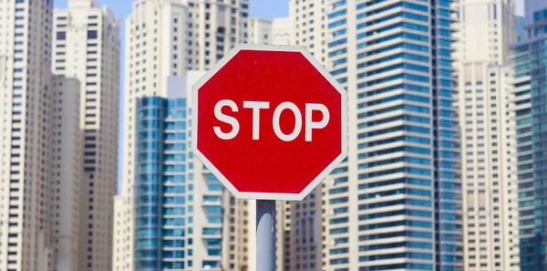 Stop Sign Road City Buildings Background — Stock Photo, Image