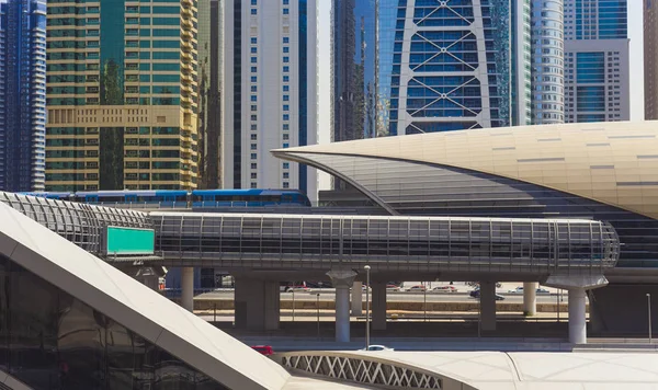 Métro Moderne Entrer Dans Station Dubaï Eau — Photo
