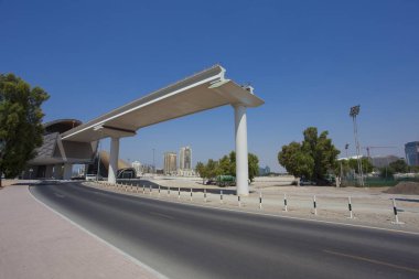 parça veya metro istasyonu için köprü inşaatı