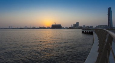 Dubai şehir manzaralı gün batımı, Birleşik Arap Emirlikleri