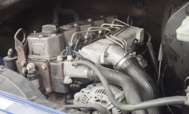 Eski araba motoru detay