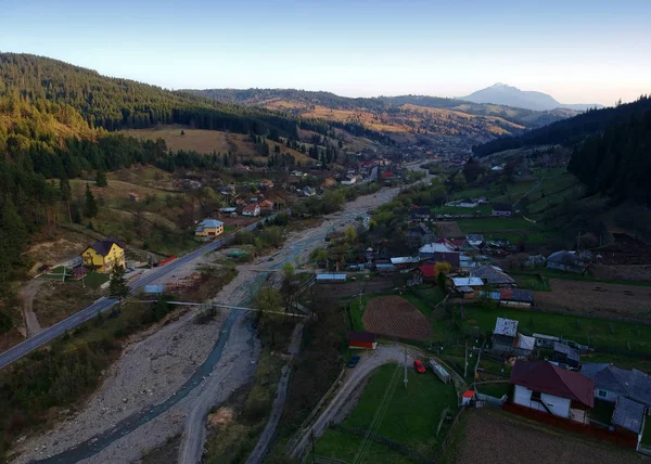 Luftfoto Landsbyen Foråret Landsiden Poiana Teiului Rumænien - Stock-foto