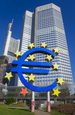 Frankfurt am Main, Almanya - 7 Şubat 2015: fotoğraf, Avrupa Merkez Bankası, dünyanın en önemli Merkez bankalarından biri. Bu Frankfurt am Main city, Almanya bulunmaktadır. 7 Şubat 2015 çekilen fotoğraf