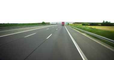 Kamyon Taşımacılığı ve yol ile karayolu