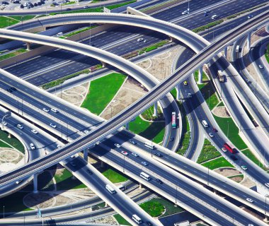 Dubai city, Birleşik Arap Emirlikleri yolların kesiştiği. aeria