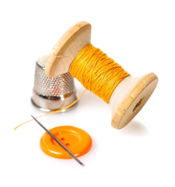 arka plan iş parçacığı ve beyaz düğmeleri biriktirme izole