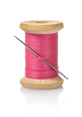 beyaz izole zemin üzerinde pembe dizilerin biriktirme