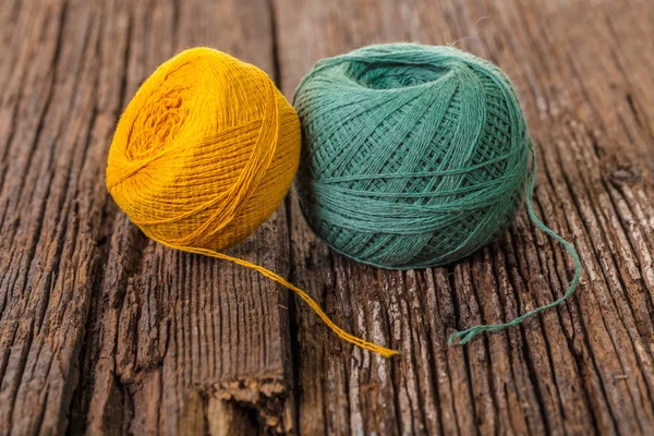 topu iplik örme ahşap zemin için