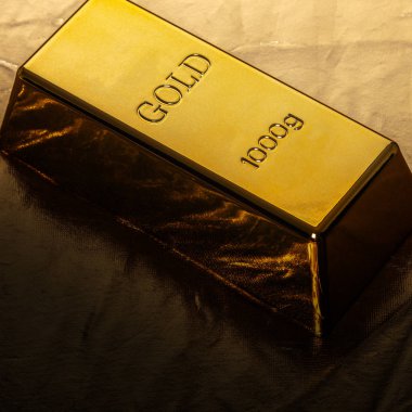 Altın arka planda yakın plan altın çubuğu