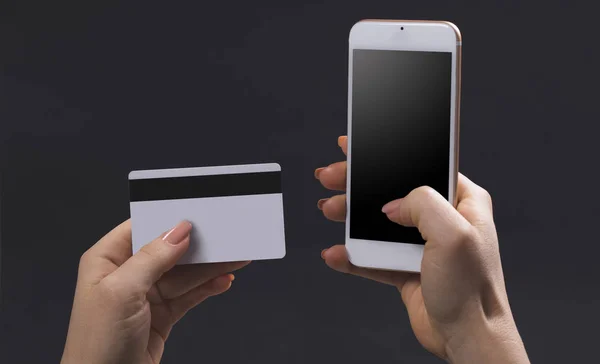 Female Hands Hold Mobile Bank Card Black Background — Stock Photo, Image