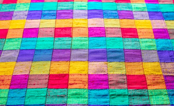 Текстура цветной проверяющей ткани — стоковое фото