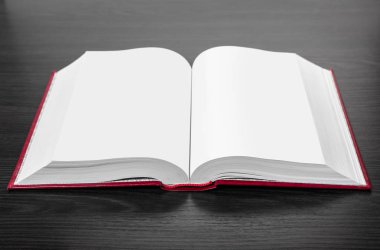 yeni açık kitap yakın çekim 