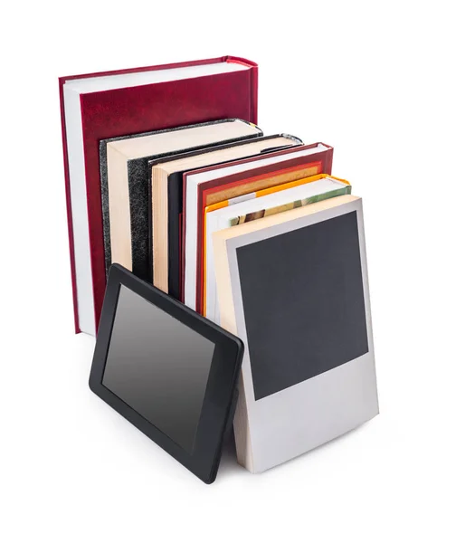 Libros electrónicos y en papel — Foto de Stock