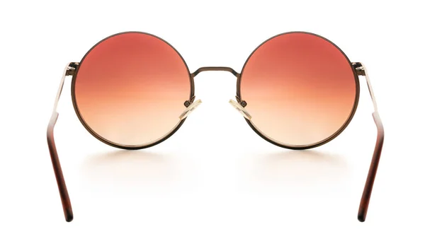 Літні сонцезахисні окуляри крупним планом — стокове фото