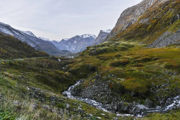 Noruega Hermoso Paisaje Picos Montaña Verano —  Fotos de Stock