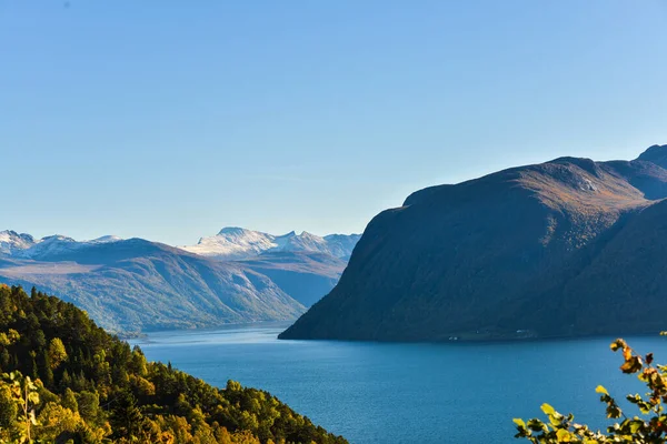 Panorama Norvegese Vista Lago Montagne Tramonto — Foto Stock