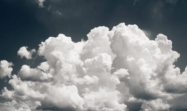 Cielo Azul Con Nubes Primer Plano Paisaje Natural —  Fotos de Stock