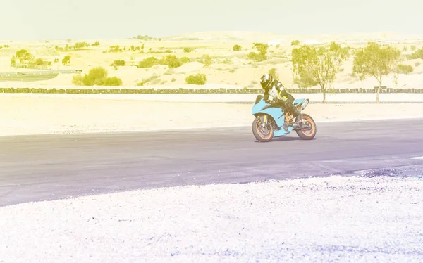 Competición Paseos Motociclistas Una Pista Deportiva — Foto de Stock