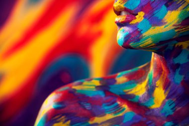 Fırça, renkli makyaj yüz sanat ve bodyart parlak güzel kızla portresi