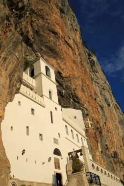 ostrog Ortodoks Manastırı, Karadağ 