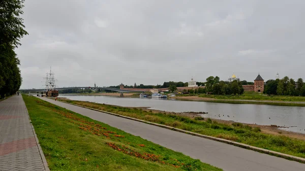 Velikiy Novgorod Russland September 2015 Volkhov River — Stockfoto