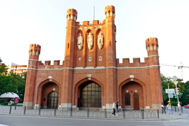 Kaliningrad, Rusya - Temmuz 22, 2008: Royal Gate