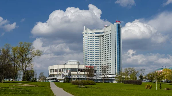 Mińsk Białoruś Kwietnia 2015 Hotel Białoruś — Zdjęcie stockowe