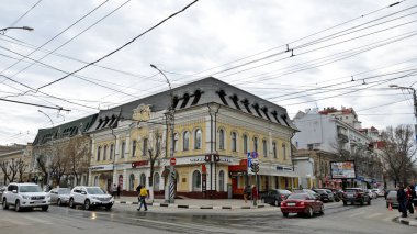 Saratov, Rusya - 12 Nisan 2016: Pervomaiskaya sokak