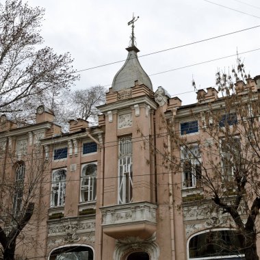 Saratov, Rusya - 12 Nisan 2016: Tüccar ev cephe