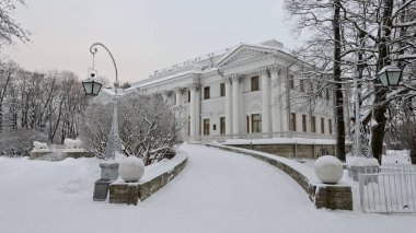 Saint Petersburg, Rusya - 23 Ocak 2019: Elagin Sarayı