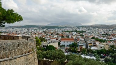 Agias, Yunanistan-Eylül 29, 2011: şehir manzarası