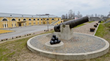 Daugavpils, Letonya - 3 Mayıs 2013: Daugavpils Kalesi