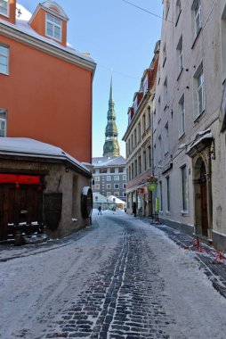 Riga, Letonya - 14 Şubat 2011: Küçük Smilsu Caddesi