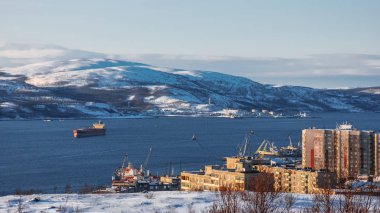 Murmansk, Rusya - 25 Mart 2008: Şehir görünümü