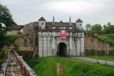 Palmanova, İtalya - 17 Eylül 2007: Aquileia Gate