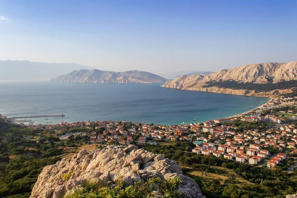 Маленький Городок Башка Морем Гаванью Остров Крк Хорватия — стоковое фото